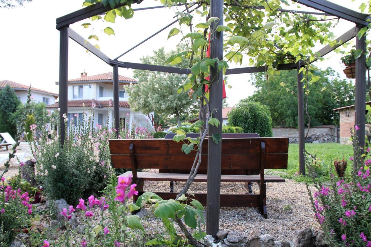 Къща За Гости Света Марина Krapets  Exterior photo